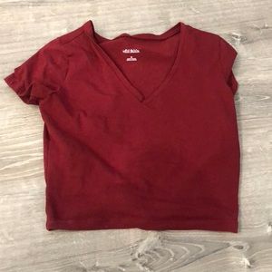 Medium red wild fable top